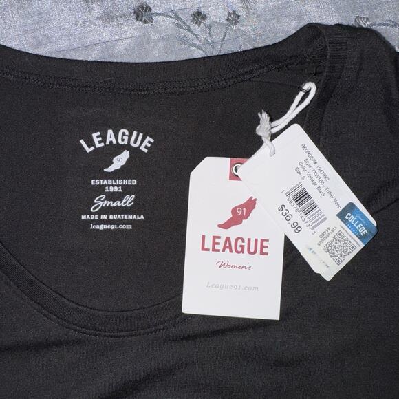 NWT League 91 University Of Oregon Small Black Green T-Shirt Curve Hem Ducks Tee - Picture 4 of 6